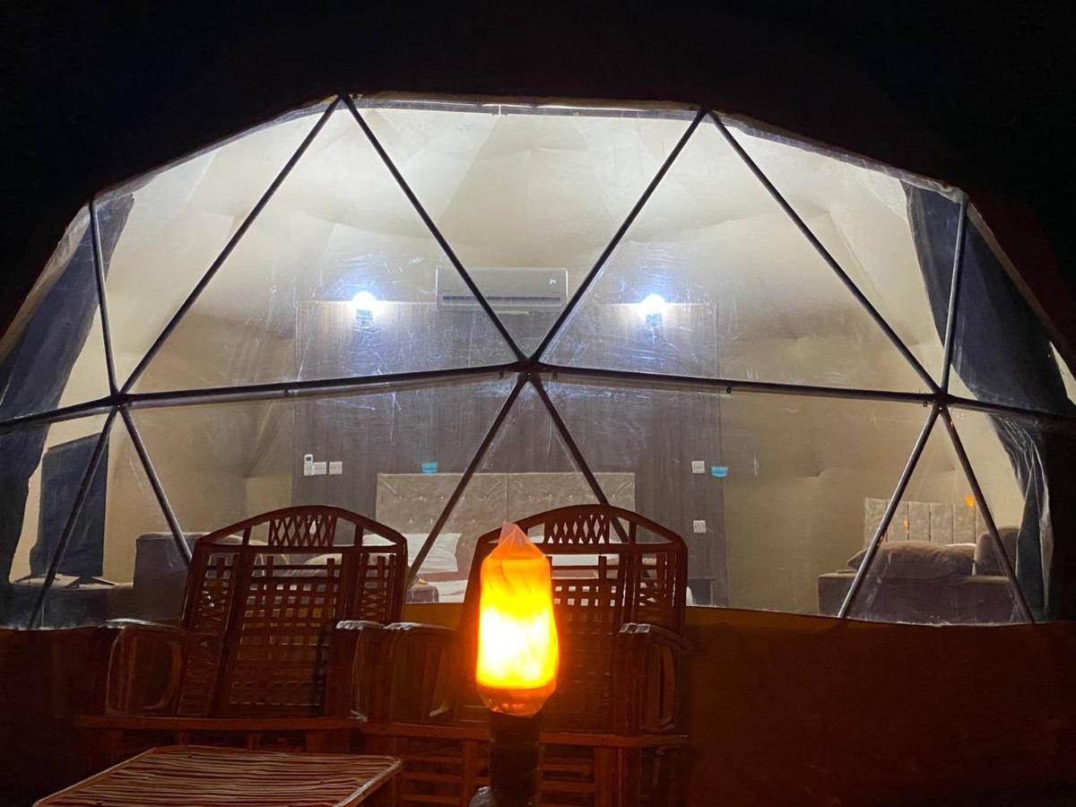 Rum Warm Bubble Camp Hotell Wadi Rum Exteriör bild